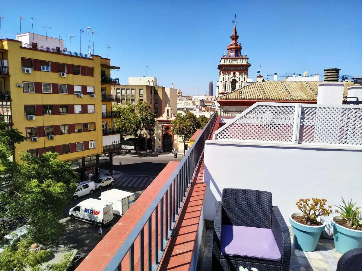Charming Terrace - Sunny Chill Out Terrace Apartment Seville