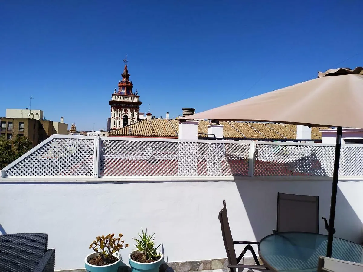 Charming Terrace - Sunny Chill Out Terrace Apartment Seville