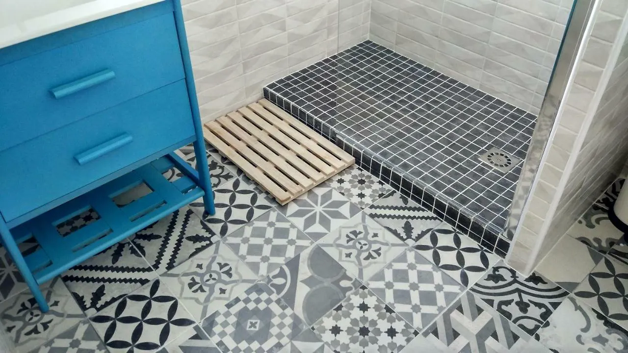 Charming Terrace - Sunny Chill Out Terrace Apartment Seville